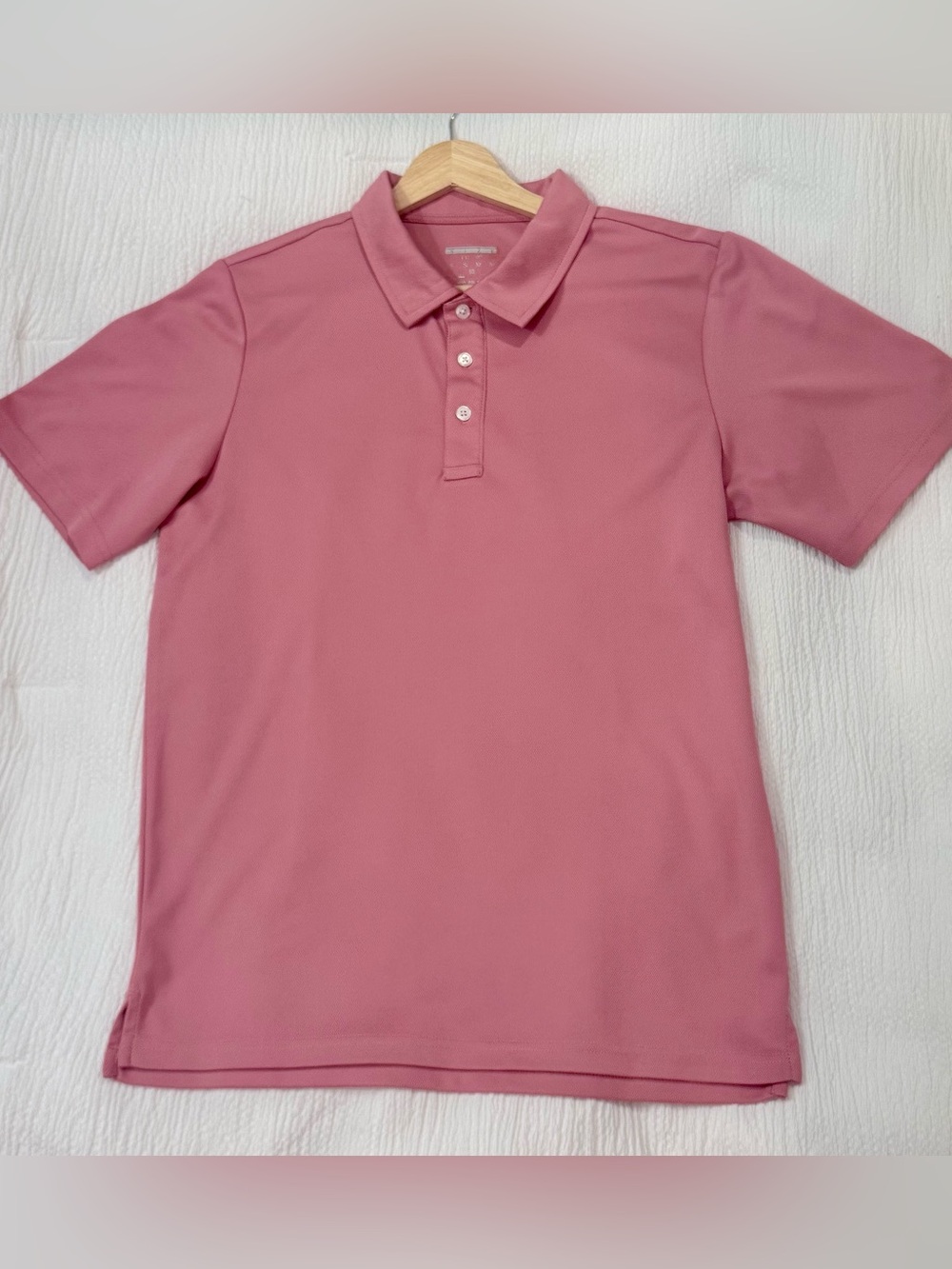 Amazon Essentials Men’s Golf Polo, Pink,  Performance Short Sleeve Size S